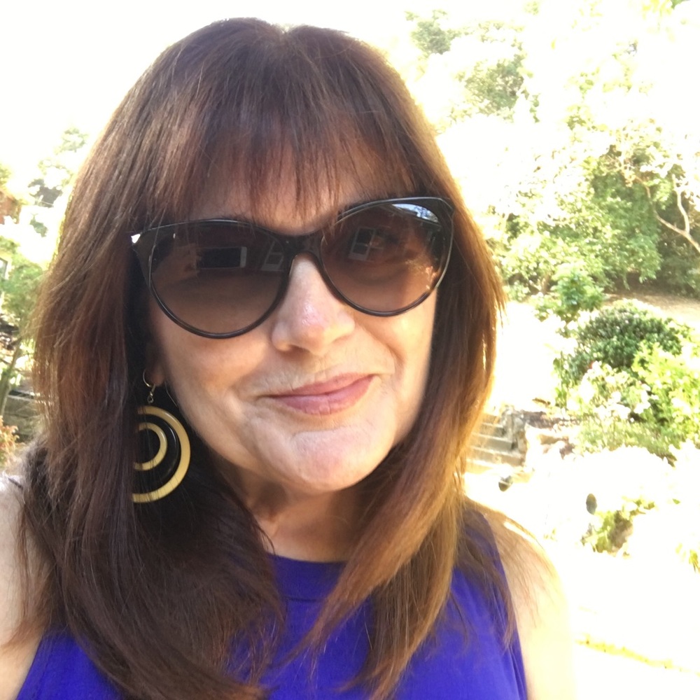 Meet your Posher, Karin
